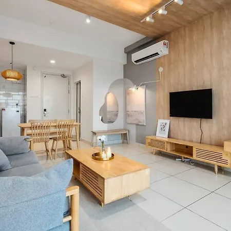 Arte Mont Kiara-Balcony-Netflix-Muji-6Pax Apartment